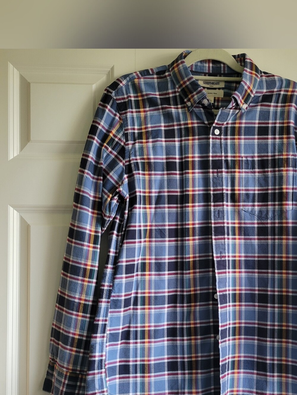 Good Threads Mens Large Oxford Button Up Shirt